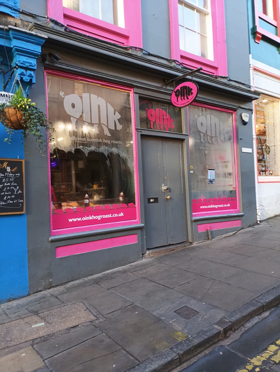 Oink Victoria Street